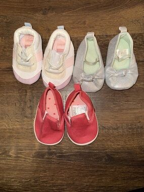 Carter's Baby Shoe Set - 3 Pairs 0-3 month